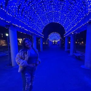 Meet your Posher, Ashley